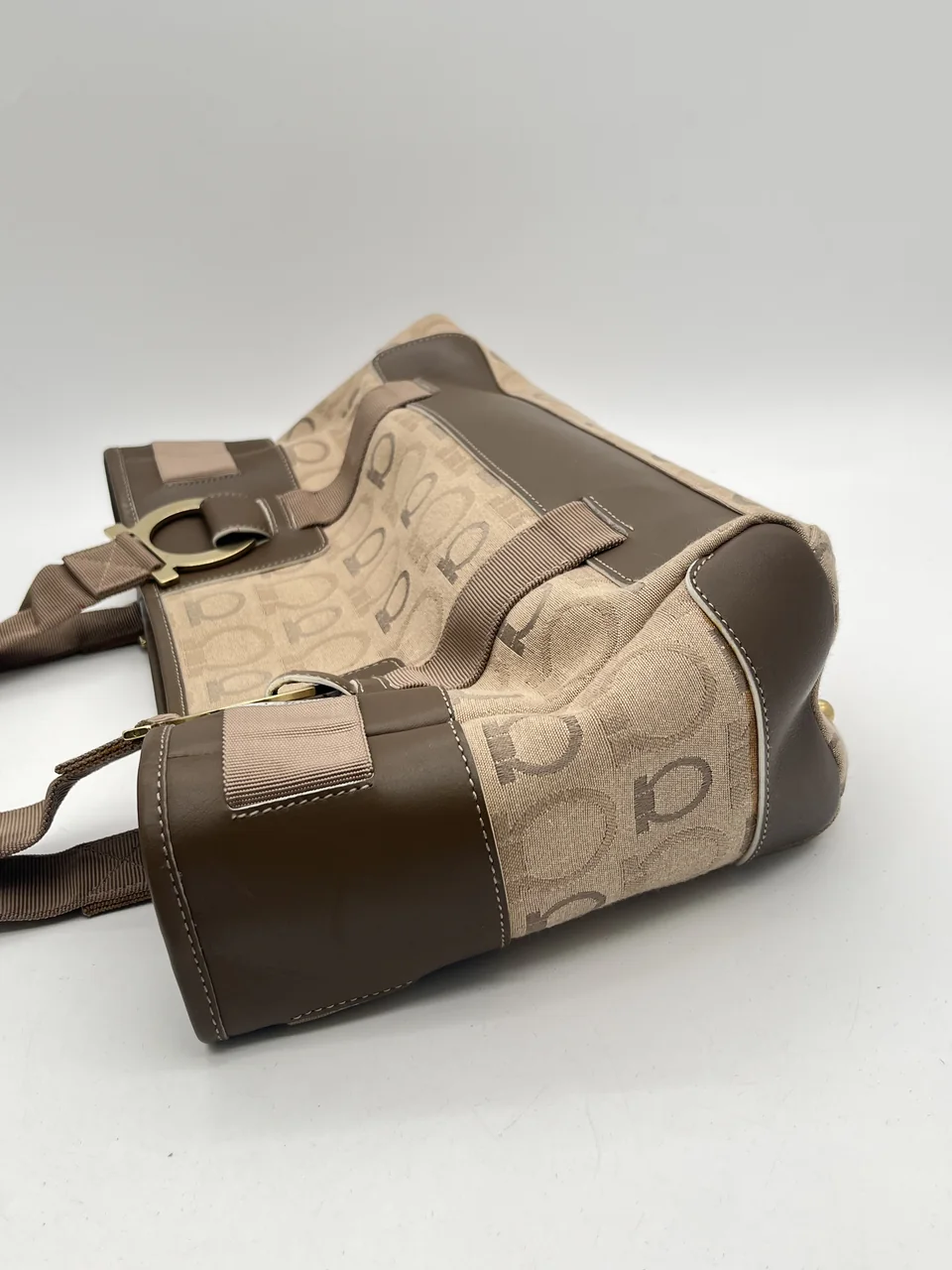 SALVATORE FERRAGAMO GANCINI TOTE BAG view 4
