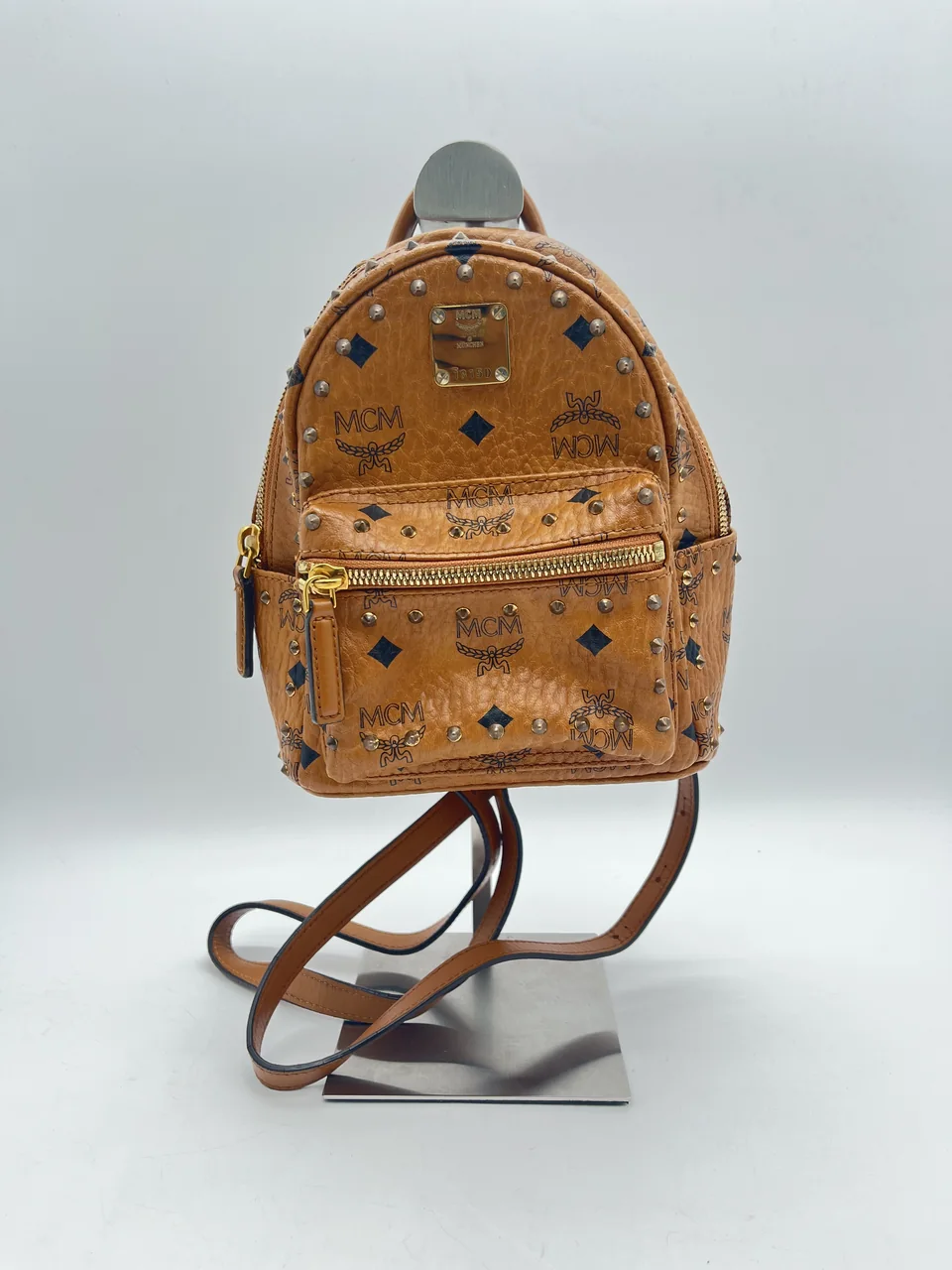 MCM VICETOS MINI BACKPACK (COGNAC)