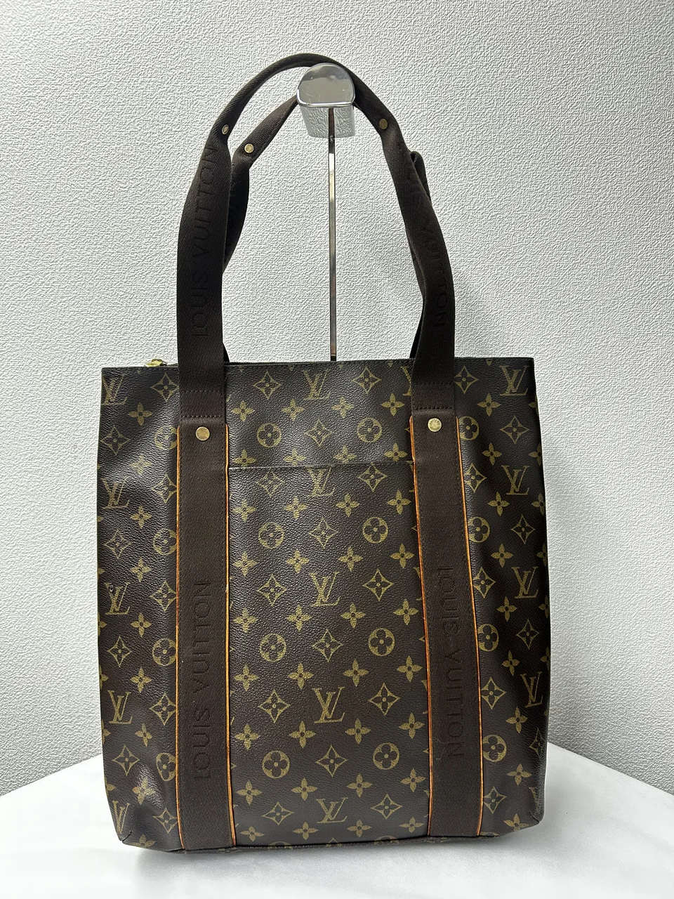 LV MONOGRAM CABAS BOBOUR